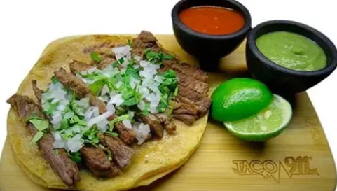 Arrachera taco